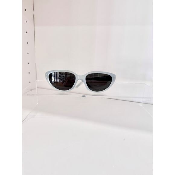 Celine CL 40220U 84A UV Protection Cat Eye Sunglasses Light Blue - Picture 2 of 5